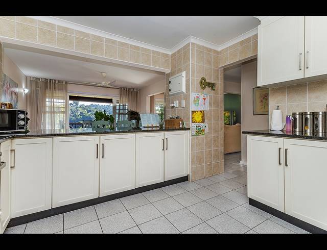 4 BEDROOM SIMPLEX FOR SALE IN WESTVILLE